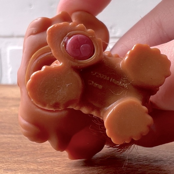 LPS Littlest Pet Shop Dog with Hair and MAGNET - Picture 6 of 6